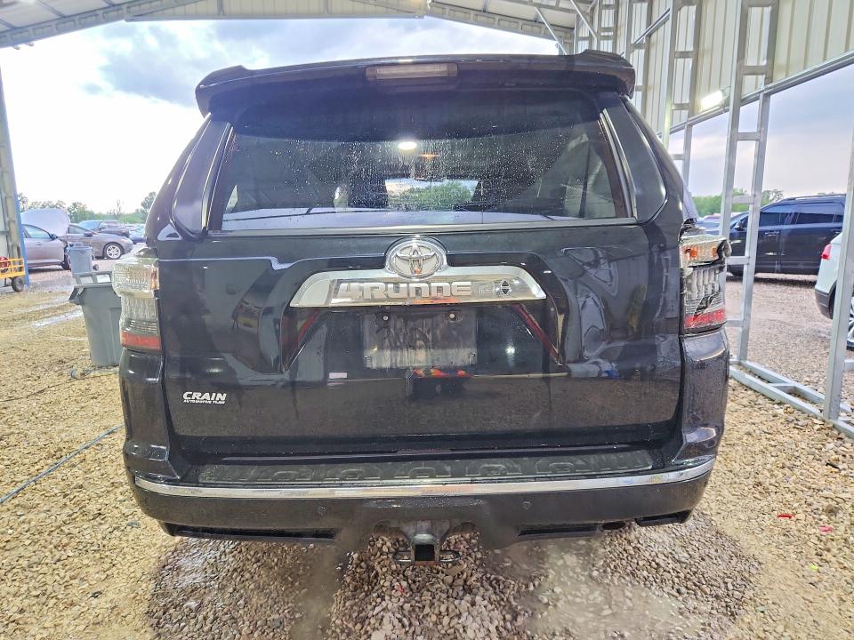57857226 :رقم المزاد ، JTEBU5JR0J5600511 vin ، 2018 Toyota 4runner مزاد بيع