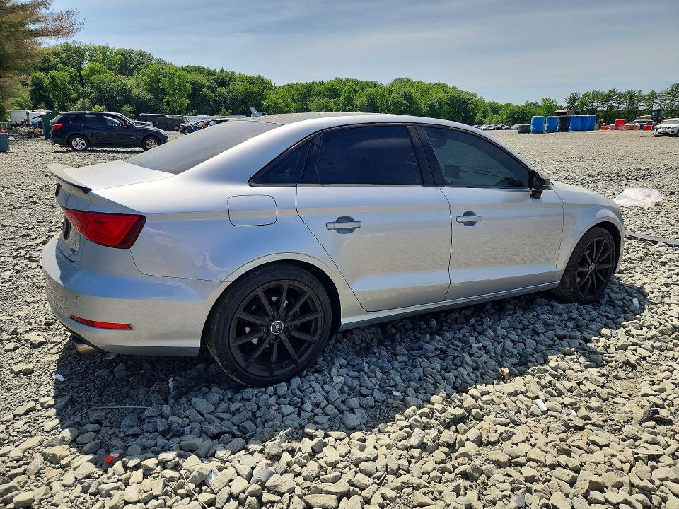 Продажа на аукционе авто 2016 Audi A3, vin: WAUB8GFF4G1004933, номер лота: 55872906