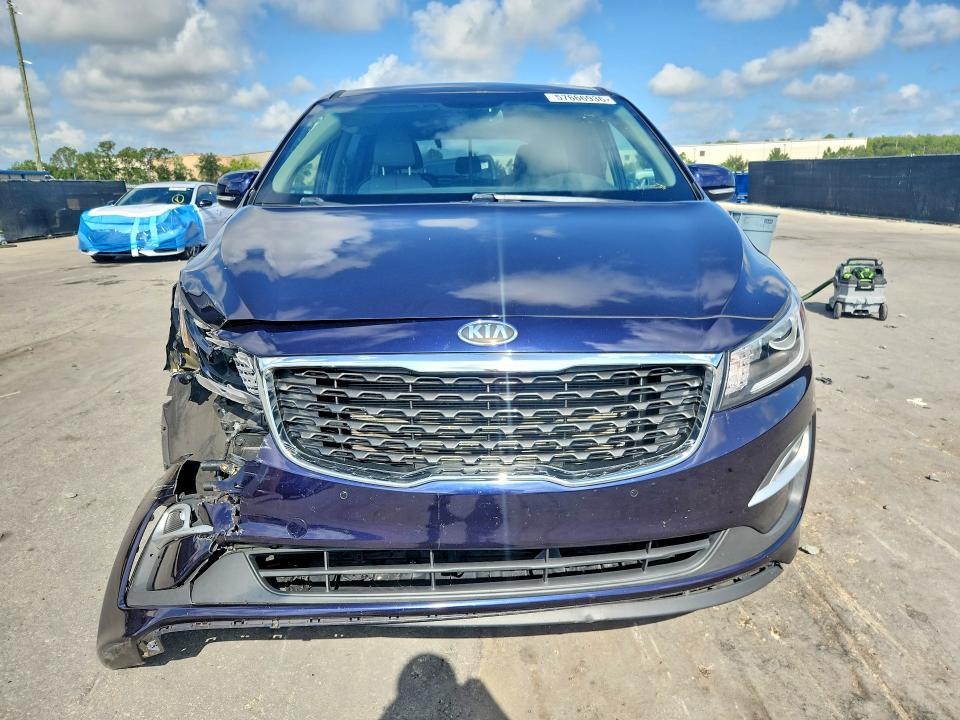 Продажа на аукционе авто 2021 Kia Sedona, vin: KNDMB5C16M6671043, номер лота: 57666936