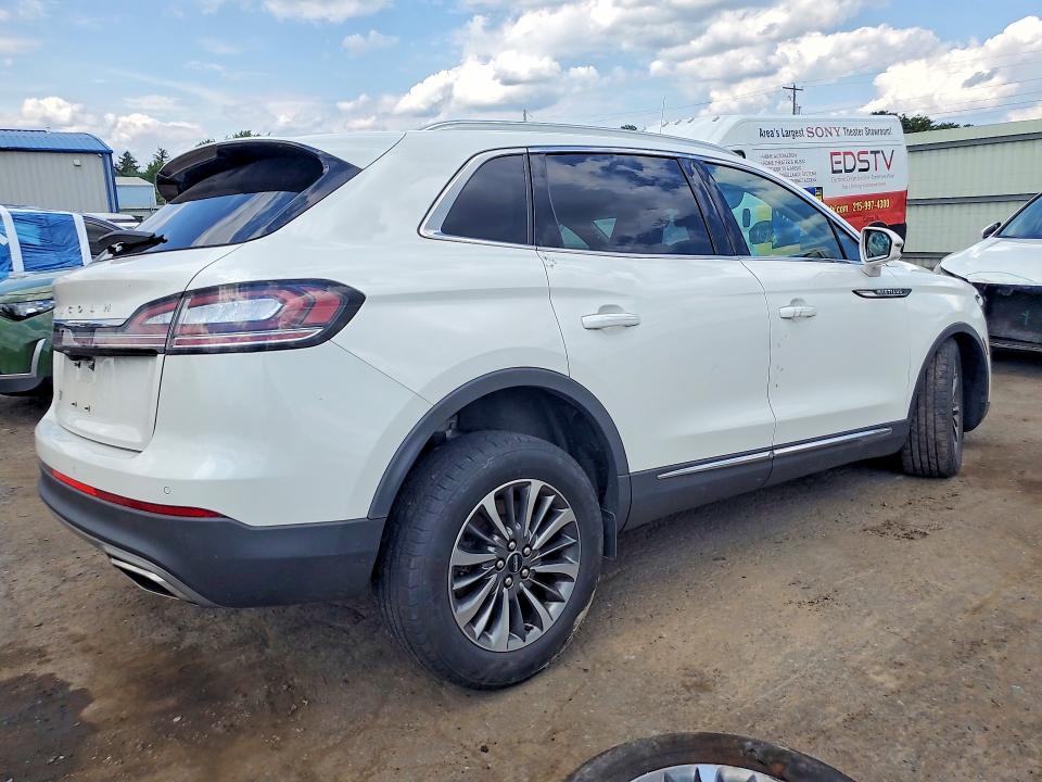 58790776 :رقم المزاد ، 2LMPJ8J99PBL28839 vin ، 2023 Lincoln Nautilus مزاد بيع