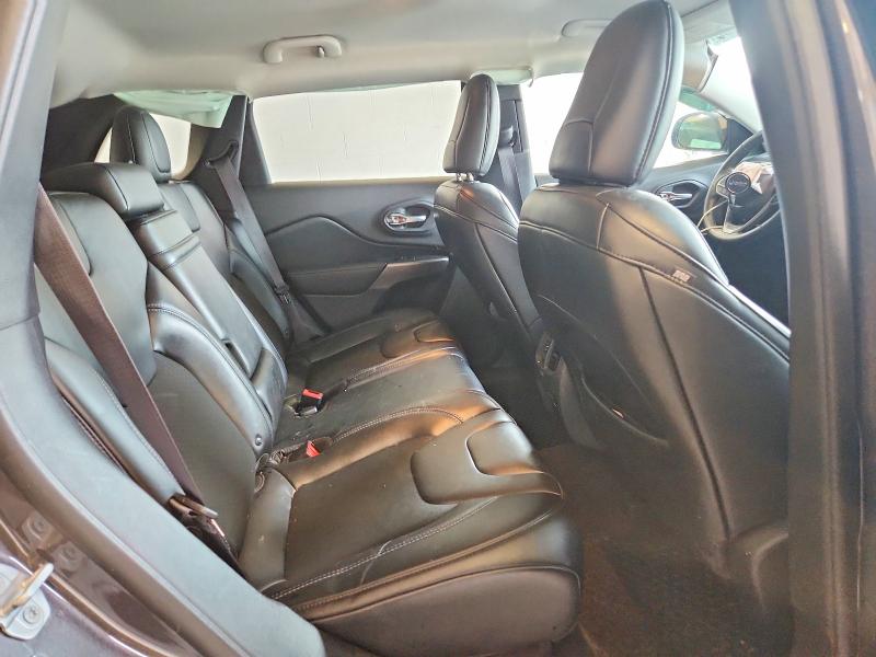 58607366 :رقم المزاد ، 1C4PJLLB8KD247238 vin ، 2019 Jeep Cherokee مزاد بيع