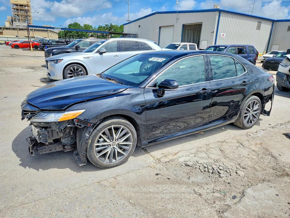 56136216 :رقم المزاد ، 4T1F11AK8RU865958 vin ، 2024 Toyota Camry مزاد بيع