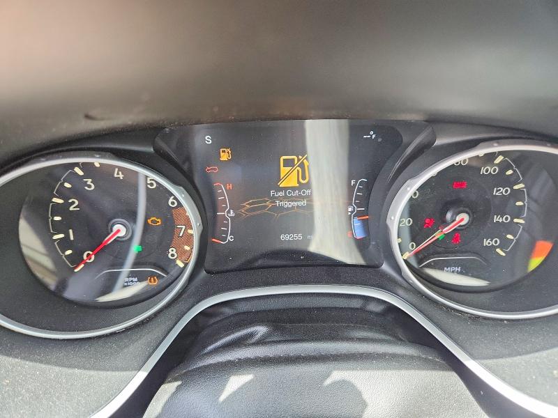 58185856 :رقم المزاد ، 3C4NJDCB0LT146459 vin ، 2020 Jeep Compas مزاد بيع