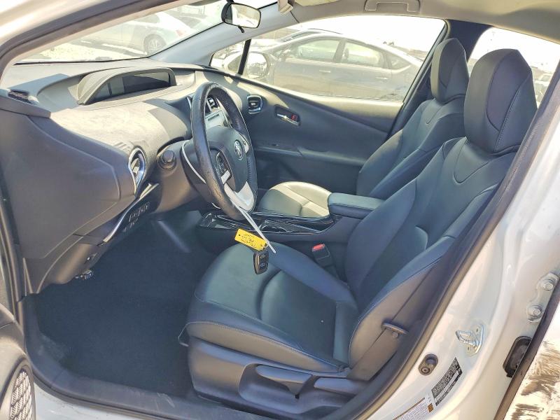 58950206 :رقم المزاد ، JTDKARFUXJ3551007 vin ، 2018 Toyota Prius مزاد بيع