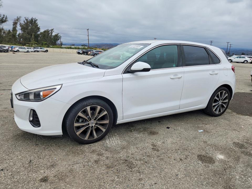 2018 Hyundai Elantra Gt მანქანა იყიდება აუქციონზე, vin: KMHH35LE6JU016899, აუქციონის ნომერი: 56702806