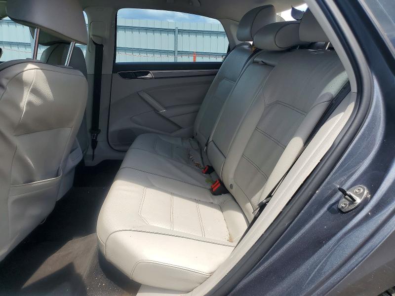 2017 Volkswagen Passat მანქანა იყიდება აუქციონზე, vin: 1VWDT7A39HC083669, აუქციონის ნომერი: 55815316