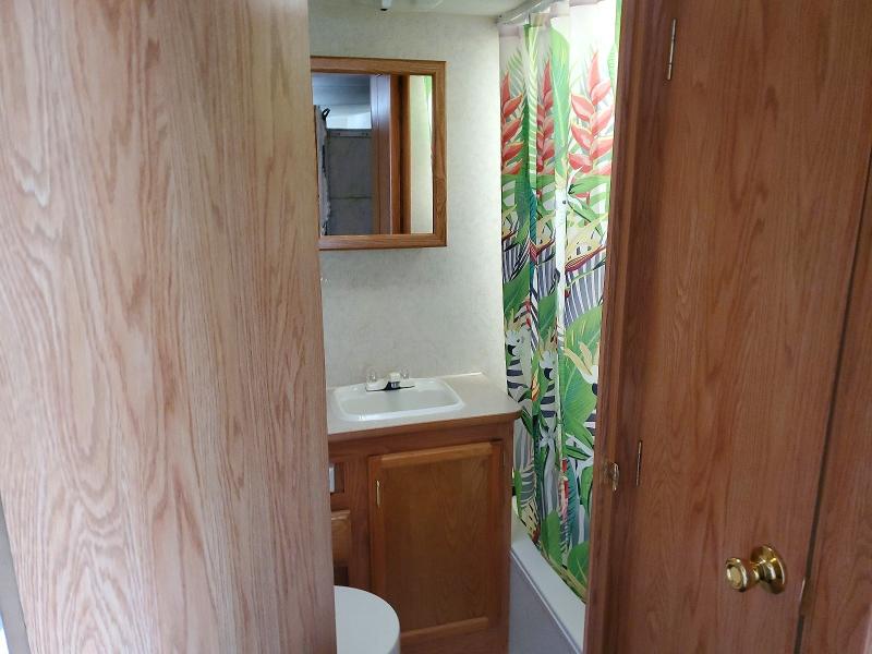 Продажа на аукционе авто 2002 Jay Benford Jayco 32 Ft, vin: 1UJBJ02PX21EB0333, номер лота: 57744206