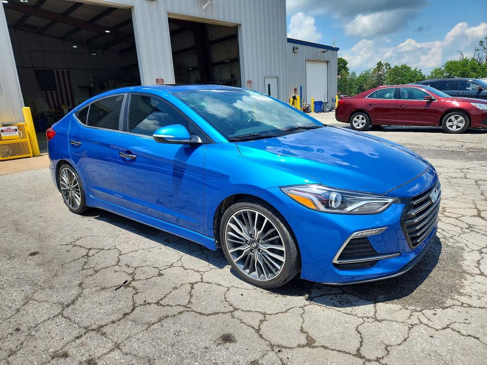 Продаж на аукціоні авто 2018 Hyundai Elantra, vin: KMHD04LB5JU468642, номер лоту: 55654386