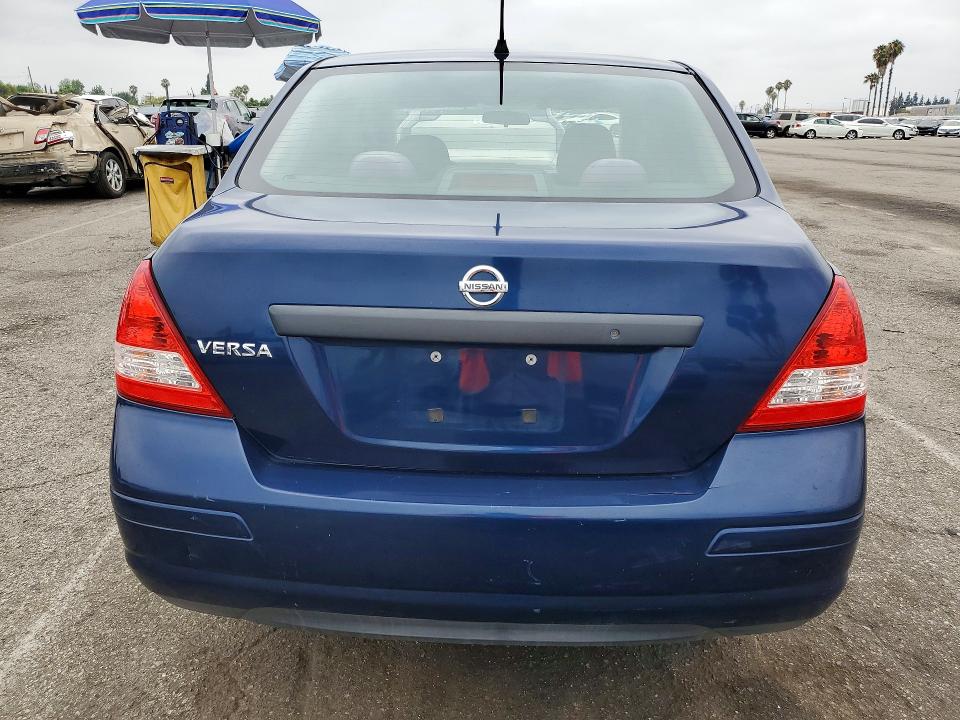 58072036 :رقم المزاد ، 3N1CC1AP5BL378250 vin ، 2011 Nissan Versa مزاد بيع