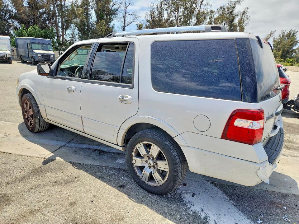Продажа на аукционе авто 2010 Ford Expedition, vin: 1FMJU2A55AEB56856, номер лота: 85633015