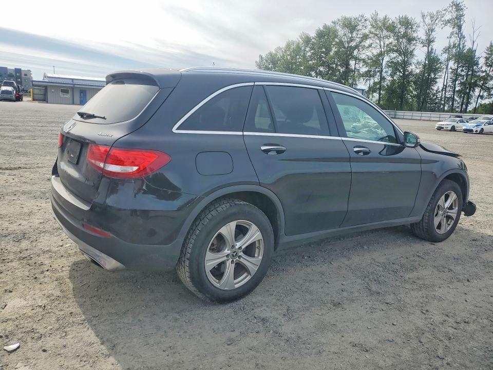 55812776 :رقم المزاد ، WDC0G4KBXJV033779 vin ، 2018 Mercedes-benz Glc مزاد بيع