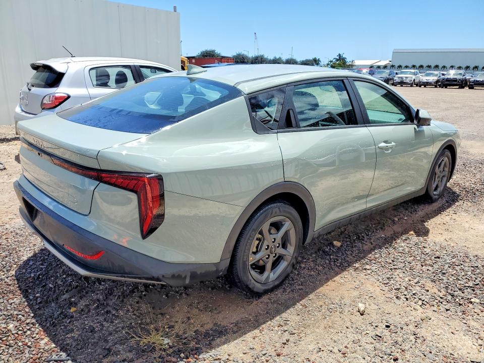 2025 Kia K4 მანქანა იყიდება აუქციონზე, vin: 3KPFT4DEXSE141747, აუქციონის ნომერი: 57905956