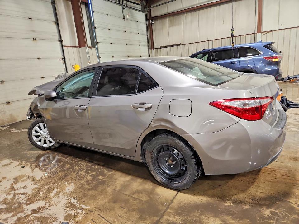 Продажа на аукционе авто 2015 Toyota Corolla, vin: 2T1BURHE9FC235299, номер лота: 57318616