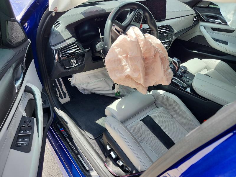 59110646 :رقم المزاد ، WBS83CH06NCK64273 vin ، 2022 Bmw M5 مزاد بيع
