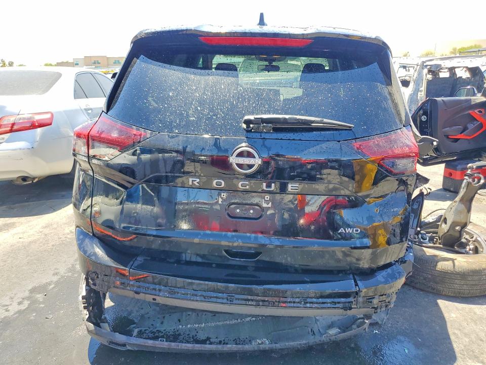 56652666 :رقم المزاد ، 5N1BT3BB9TC749264 vin ، 2026 Nissan Rogue مزاد بيع