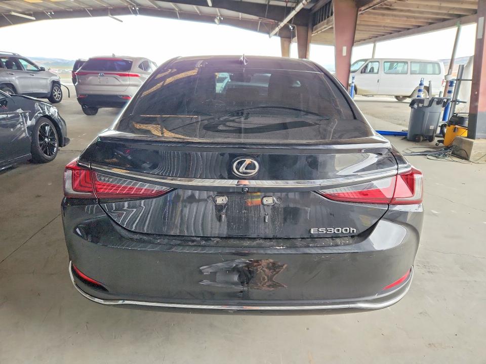 57616996 :رقم المزاد ، 58ADA1C10SU054956 vin ، 2025 Lexus Es 300h مزاد بيع