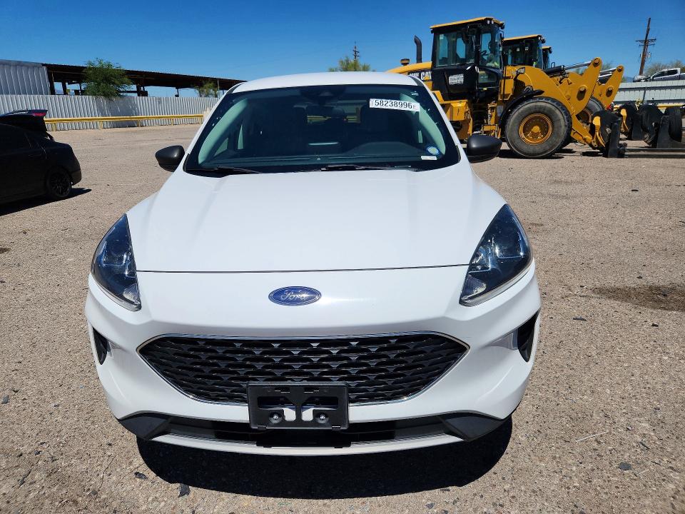 58238996 :رقم المزاد ، 1FMCU9G61NUA69565 vin ، 2022 Ford Escape مزاد بيع