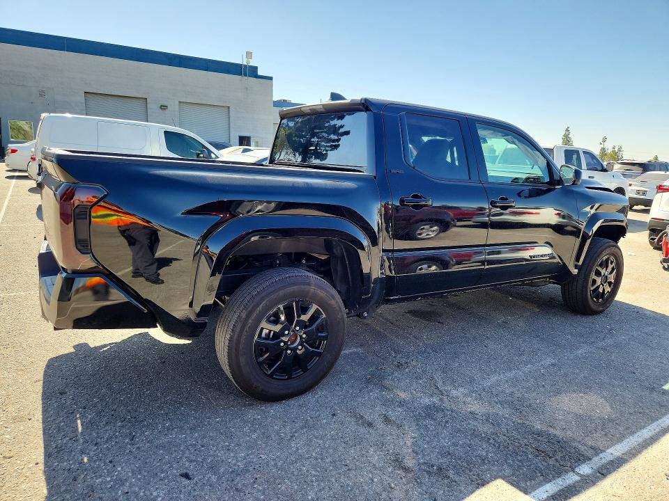 56793636 :رقم المزاد ، 3TMLB5JN1SM169216 vin ، 2025 Toyota Tacoma مزاد بيع