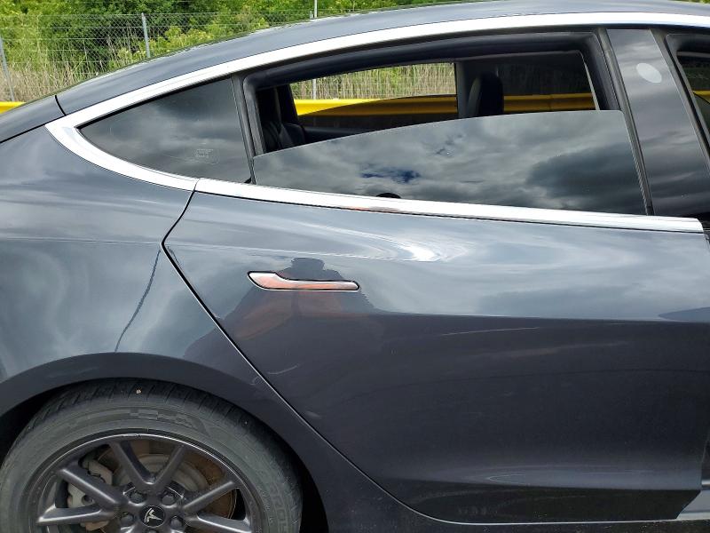 Auction sale of the 2018 Tesla Model 3, vin: 5YJ3E1EB7JF094041, lot number: 57492026