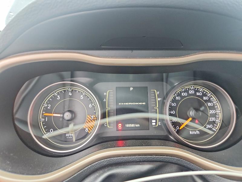 Продажа на аукционе авто 2015 Jeep Cherokee, vin: 1C4PJMCSXFW771670, номер лота: 57645026