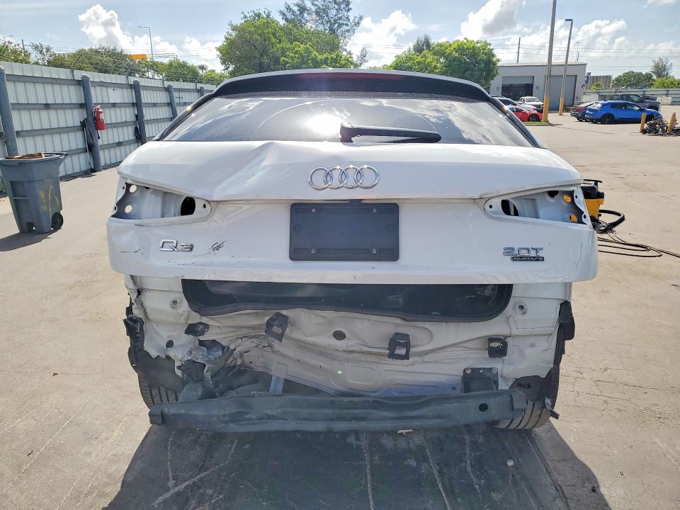 2017 Audi Q3 მანქანა იყიდება აუქციონზე, vin: WA1JCCFS8HR012243, აუქციონის ნომერი: 57122156