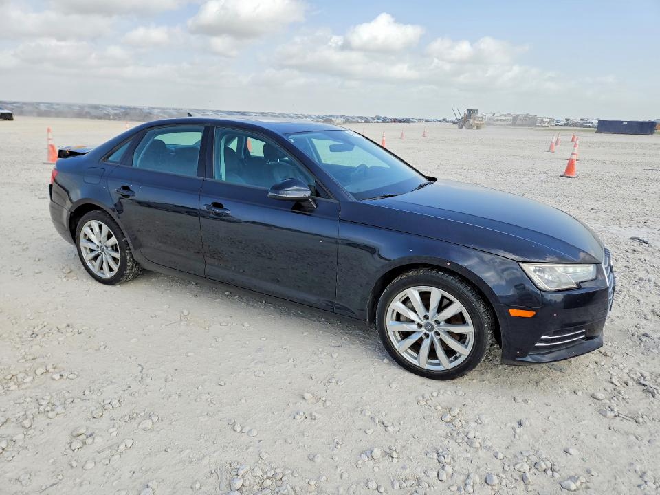 Продажа на аукционе авто 2017 Audi A4, vin: WAUANAF45HN025140, номер лота: 56645886