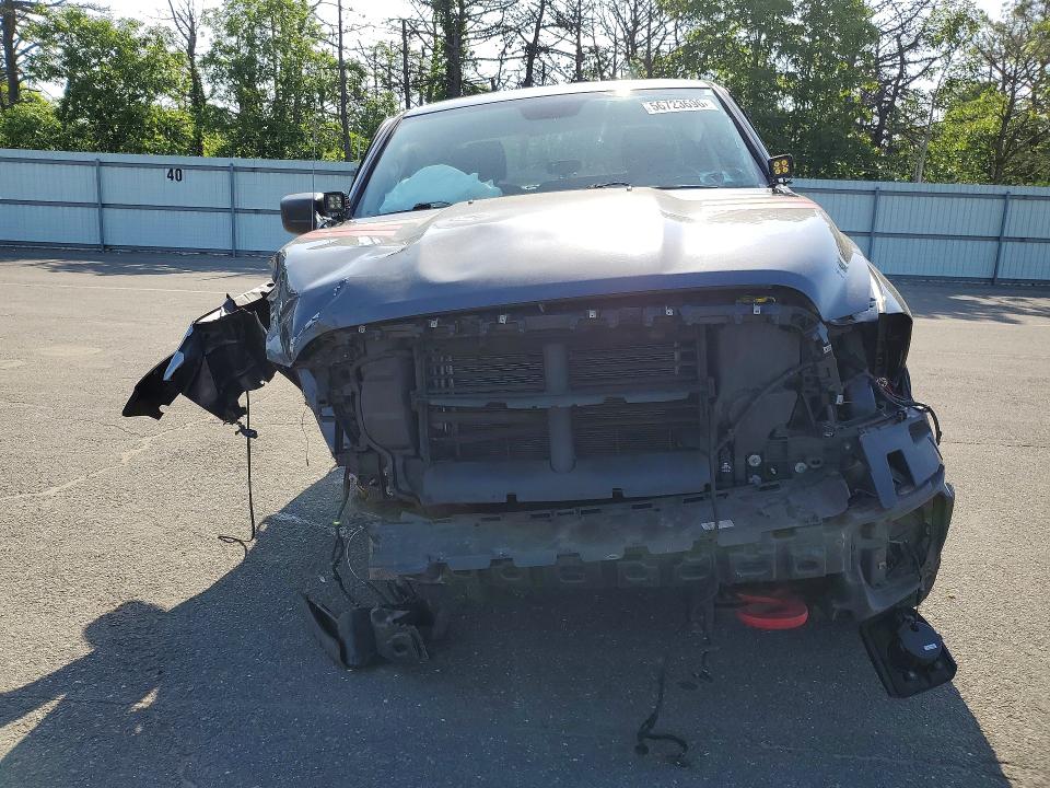 56723696 :رقم المزاد ، 1C6RR7FT3KS511823 vin ، 2019 Ram 1500 Classic مزاد بيع