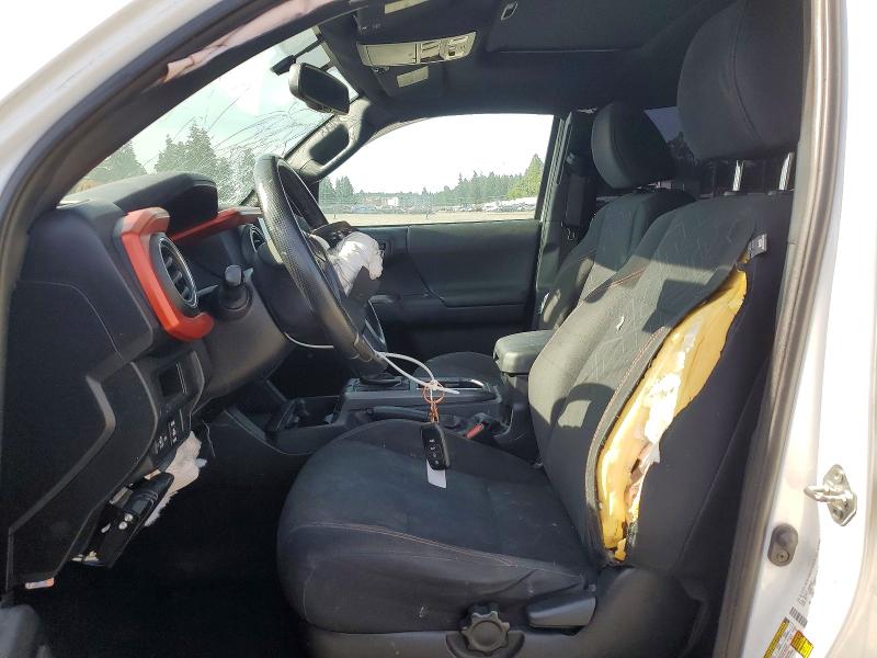 57883826 :رقم المزاد ، 3TMAZ5CN2GM014200 vin ، 2016 Toyota Tacoma مزاد بيع