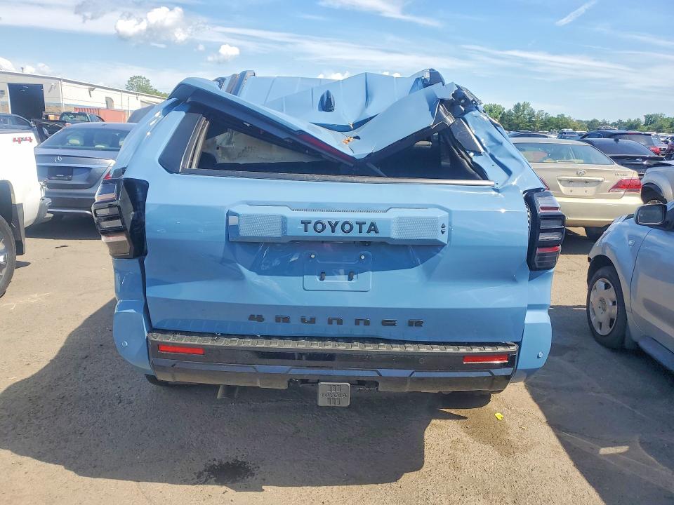 Продаж на аукціоні авто 2025 Toyota 4runner, vin: JTEVA5BR3S5058357, номер лоту: 56810056