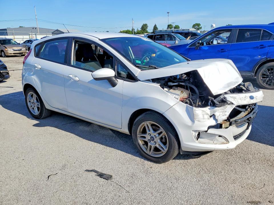 Продажа на аукционе авто 2018 Ford Fiesta, vin: 3FADP4EJ3JM122507, номер лота: 57846046