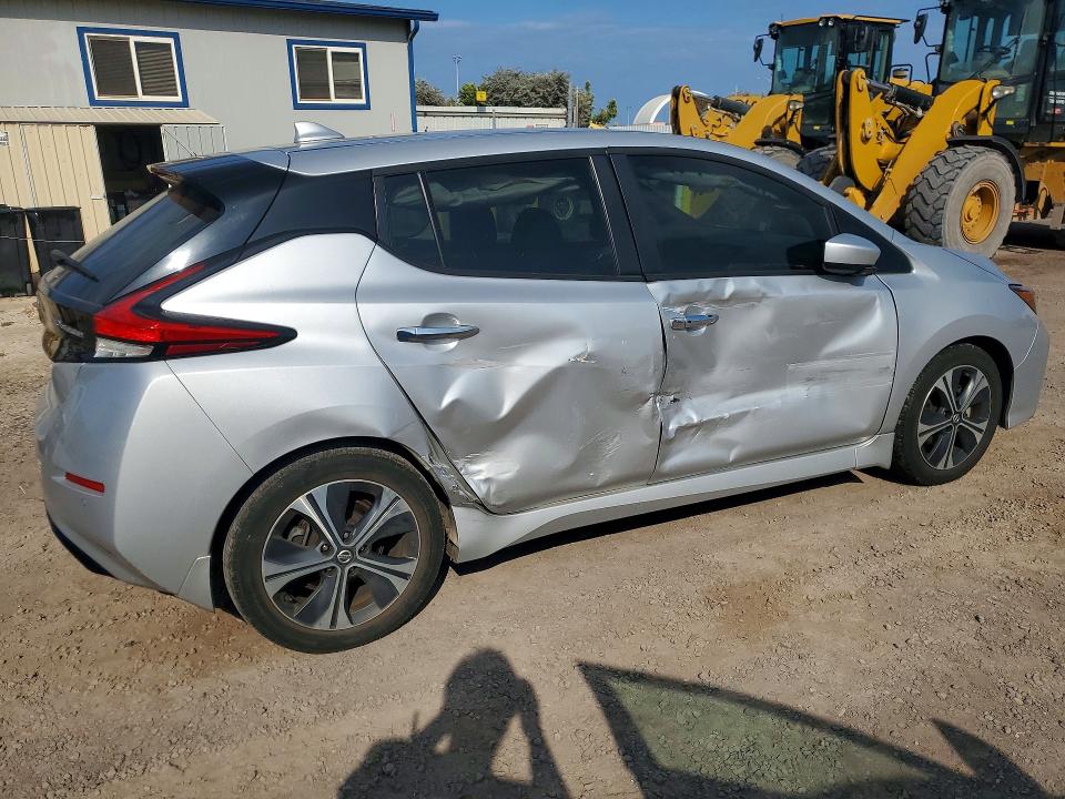 2021 Nissan Leaf მანქანა იყიდება აუქციონზე, vin: 1N4AZ1CV6MC554208, აუქციონის ნომერი: 55656026