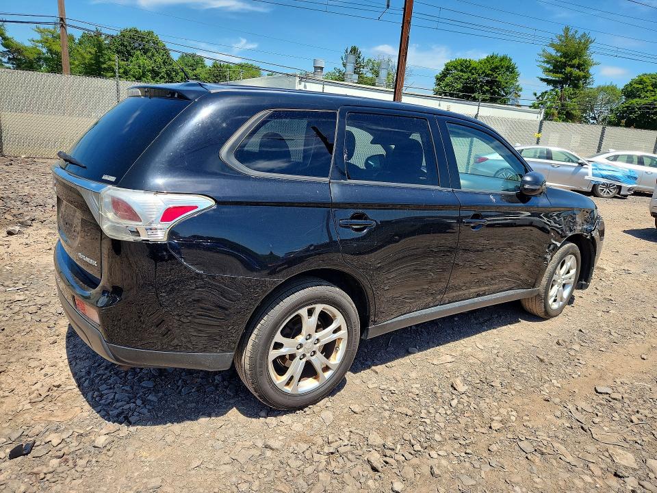Продаж на аукціоні авто 2014 Mitsubishi Outlander, vin: JA4AZ3A36EZ016110, номер лоту: 56779676