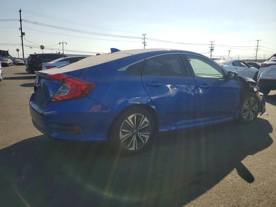 58213156 :رقم المزاد ، 2HGFC1F33HH653245 vin ، 2017 Honda Civic مزاد بيع