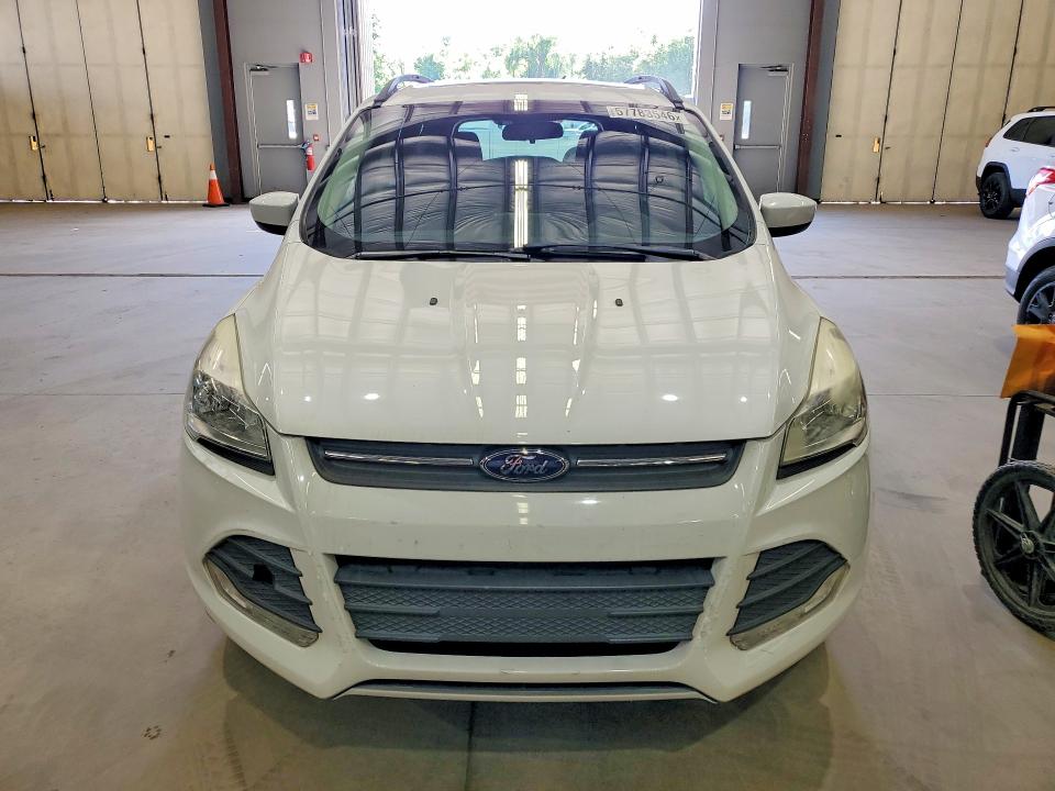Продажа на аукционе авто 2016 Ford Escape, vin: 1FMCU9GXXGUB85522, номер лота: 57783546