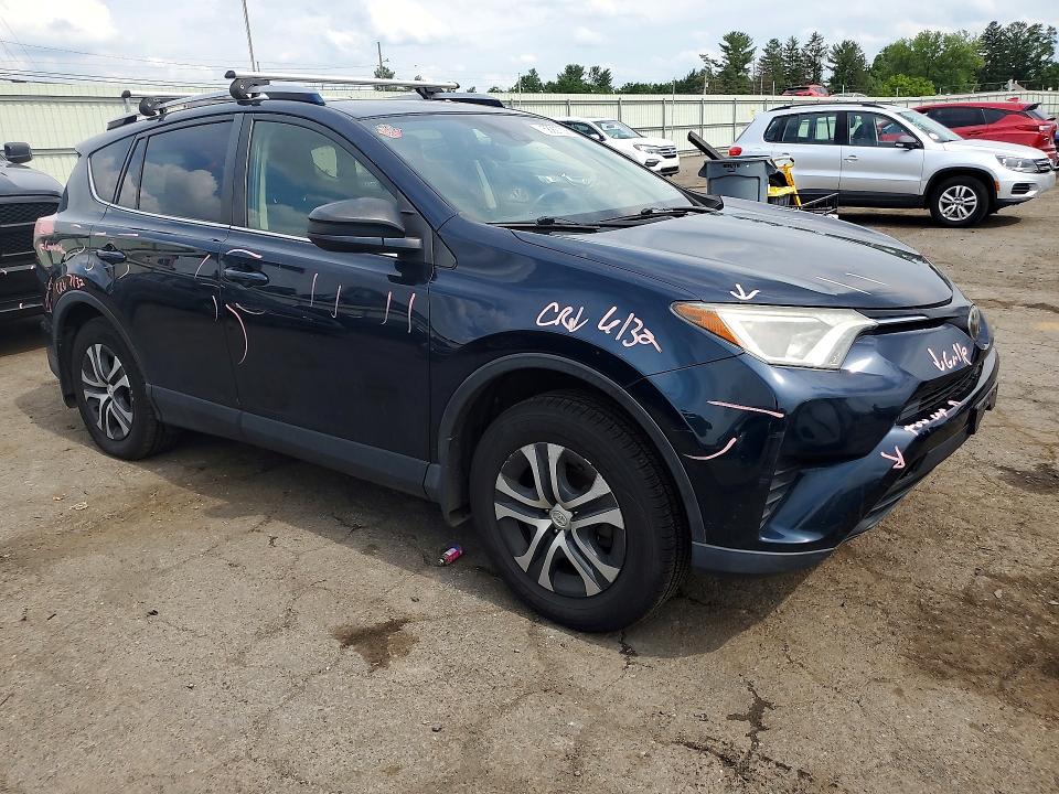 2017 Toyota Rav4 მანქანა იყიდება აუქციონზე, vin: JTMBFREV9HJ145852, აუქციონის ნომერი: 58927336