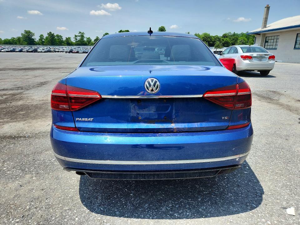 85462295 :رقم المزاد ، 1VWDT7A34HC066407 vin ، 2017 Volkswagen Passat مزاد بيع
