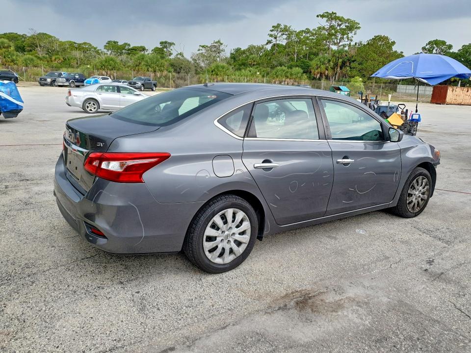 2017 Nissan Sentra მანქანა იყიდება აუქციონზე, vin: 3N1AB7AP1HL637368, აუქციონის ნომერი: 56951996