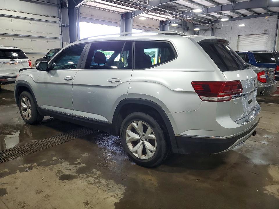 57707046 :رقم المزاد ، 1V2MR2CA3JC591544 vin ، 2018 Volkswagen Atlas مزاد بيع