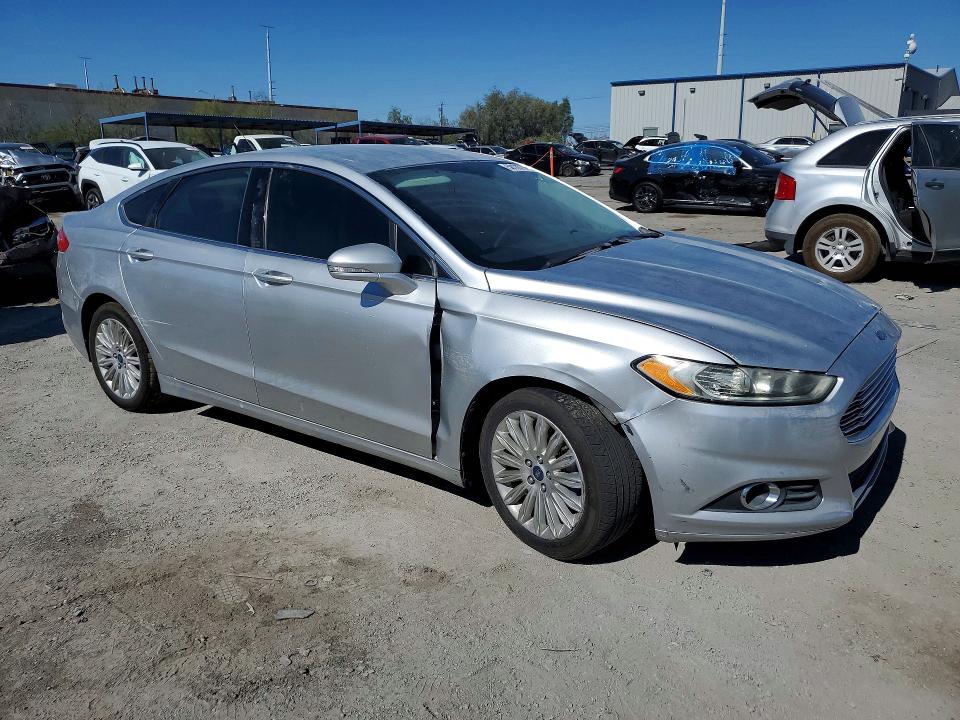 2013 Ford Fusion მანქანა იყიდება აუქციონზე, vin: 3FA6P0LUXDR243542, აუქციონის ნომერი: 58128756