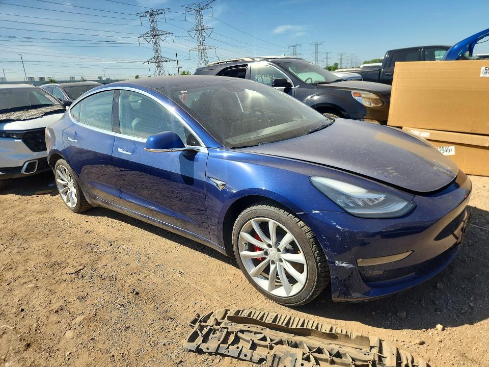 2018 Tesla Model 3 მანქანა იყიდება აუქციონზე, vin: 5YJ3E1EB6JF072225, აუქციონის ნომერი: 55062946