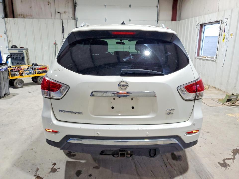 57308486 :رقم المزاد ، 5N1AR2MM0DC600875 vin ، 2013 Nissan Pathfinder مزاد بيع