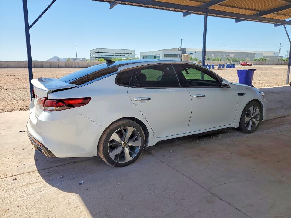 58056026 :رقم المزاد ، 5XXGW4L26JG216744 vin ، 2018 Kia Optima مزاد بيع