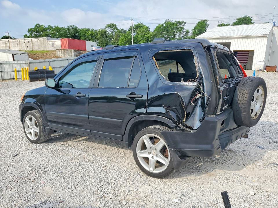 57007006 :رقم المزاد ، SHSRD78805U322282 vin ، 2005 Honda Cr-v مزاد بيع