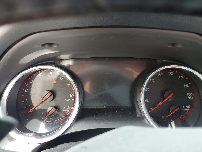 55995546 :رقم المزاد ، 4T1B61HK0JU073183 vin ، 2018 Toyota Camry مزاد بيع