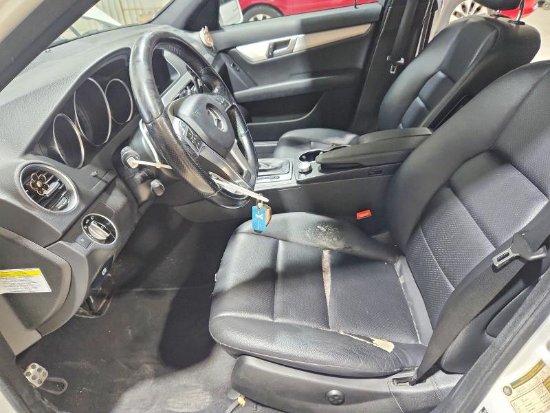 2013 Mercedes-benz C მანქანა იყიდება აუქციონზე, vin: WDDGF8AB4DR295607, აუქციონის ნომერი: 58075746