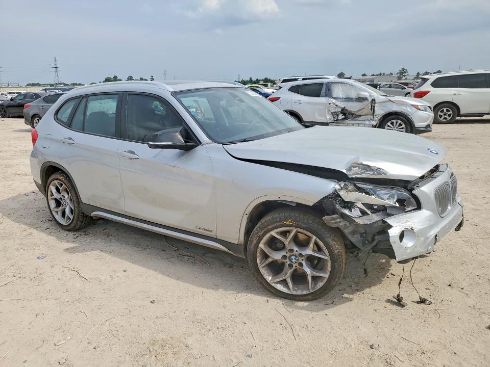 2015 Bmw X1 მანქანა იყიდება აუქციონზე, vin: WBAVL1C50FVY28150, აუქციონის ნომერი: 55574506