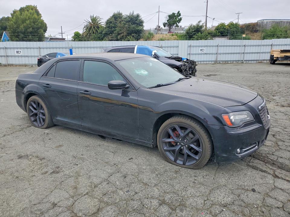 Auction sale of the 2014 Chrysler 300, vin: 2C3CCABGXEH136132, lot number: 58507756