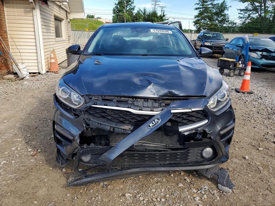 2019 Kia Forte მანქანა იყიდება აუქციონზე, vin: 3KPF24AD8KE108115, აუქციონის ნომერი: 57649586