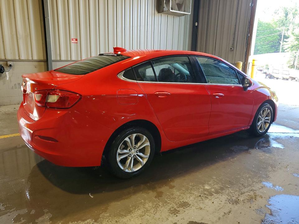 2019 Chevrolet Cruze მანქანა იყიდება აუქციონზე, vin: 1G1BE5SMXK7142110, აუქციონის ნომერი: 57245786