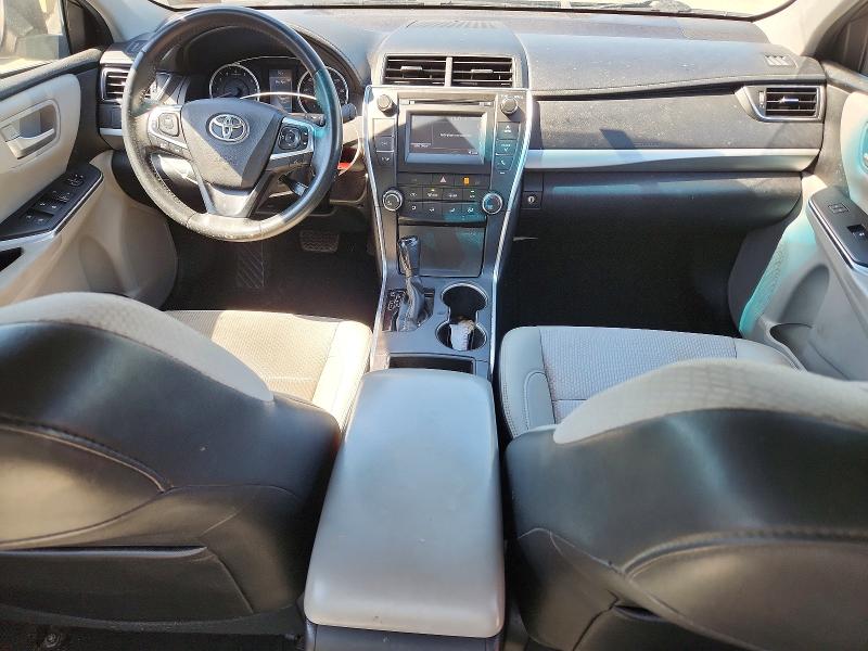 56118416 :رقم المزاد ، 4T1BF1FK4HU301148 vin ، 2017 Toyota Camry مزاد بيع
